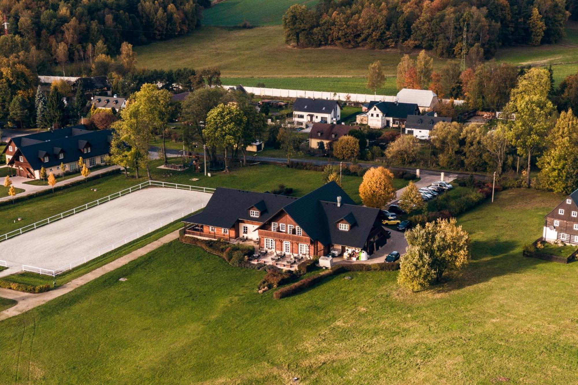 Apartmany Nad Stajemi - Jitravsky Dvorec Ринольтице Экстерьер фото